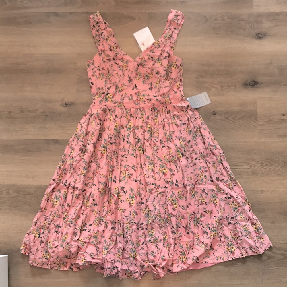 Gal Meets Glam A-Line Flora dress